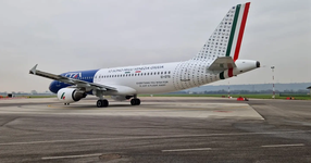 AIRBUS A320 IO SONO FRIULI VENEZIA GIULIA.jpg